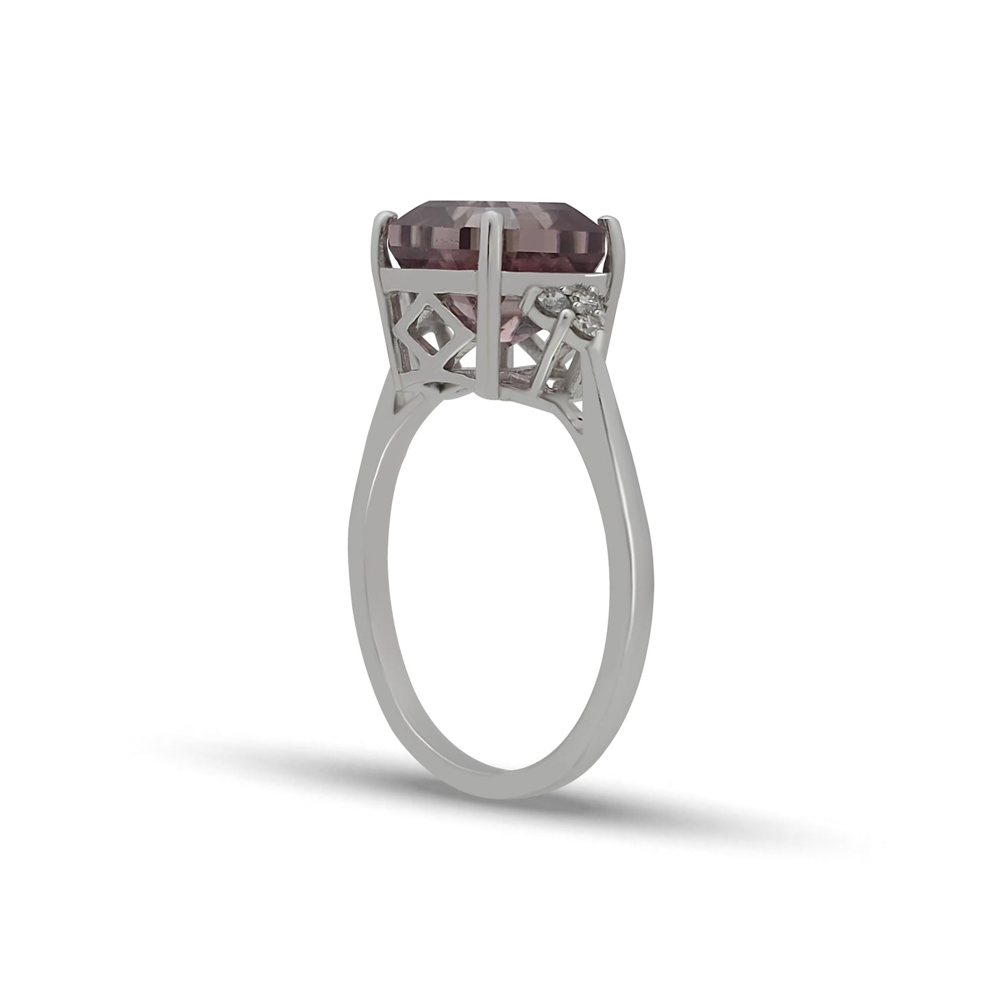 Diaspore White-Gold Ring